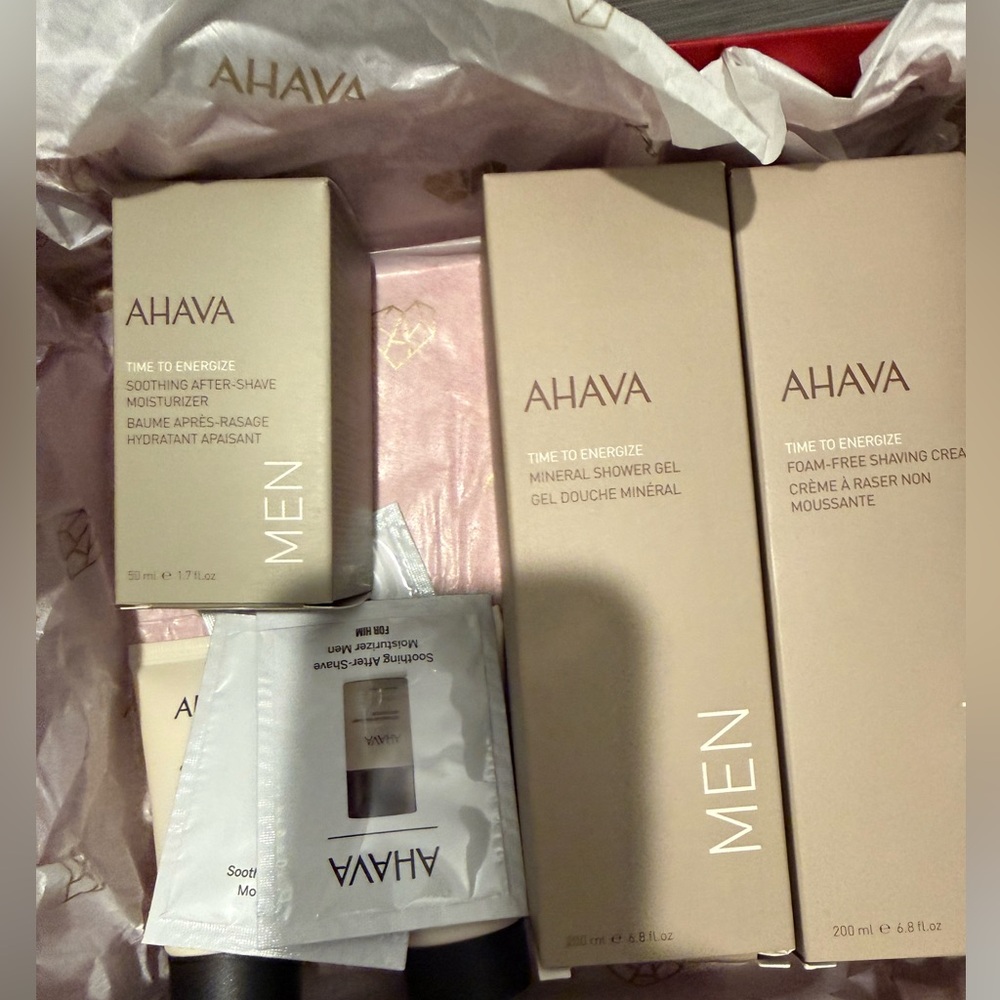 New Ahava Men 4 piece set